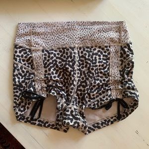 Lululemon high waisted fawn/cheetah print shorts